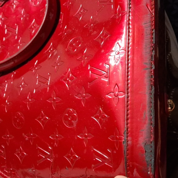 6 Heavily Damaged Bags, Ok For Hardware - Picture 5 of 8